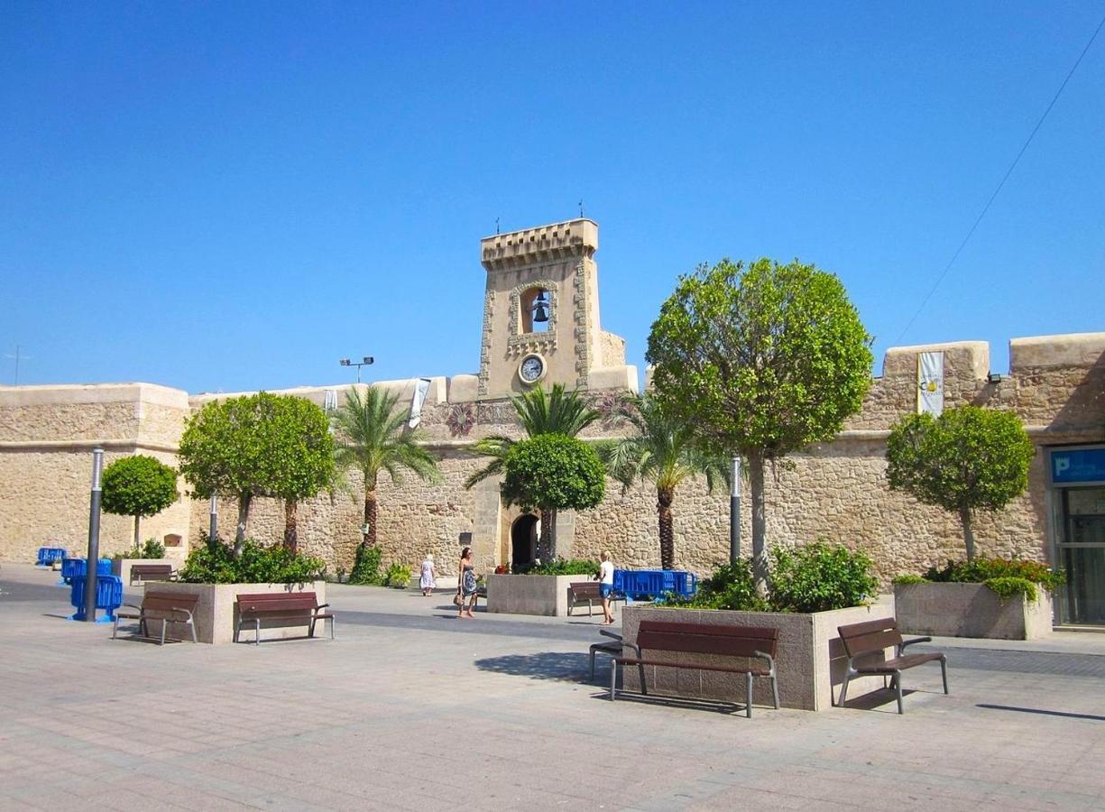 Nice Apartment Near The Port Of Santa Pola Exterior photo
